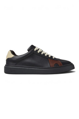 Sporline Camper TWS siyah deri erkek sneaker, asimetrik renkli detaylara ve OrthoLite iç tabana sahip günlük ayakkabı.