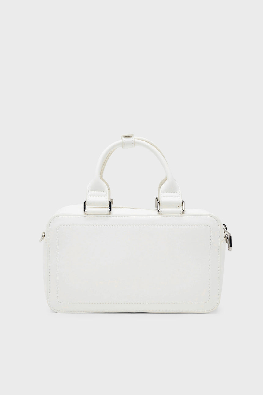 Calvin Klein Kadın BOLD CK BAULETTO CROSSBODY LV04F3411G - Beyaz