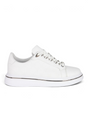 Sporline Pierre Cardin 10231 beyaz erkek sneaker, yan yüzeyinde kabartmalı desenli detaylara sahip şık spor ayakkabı.