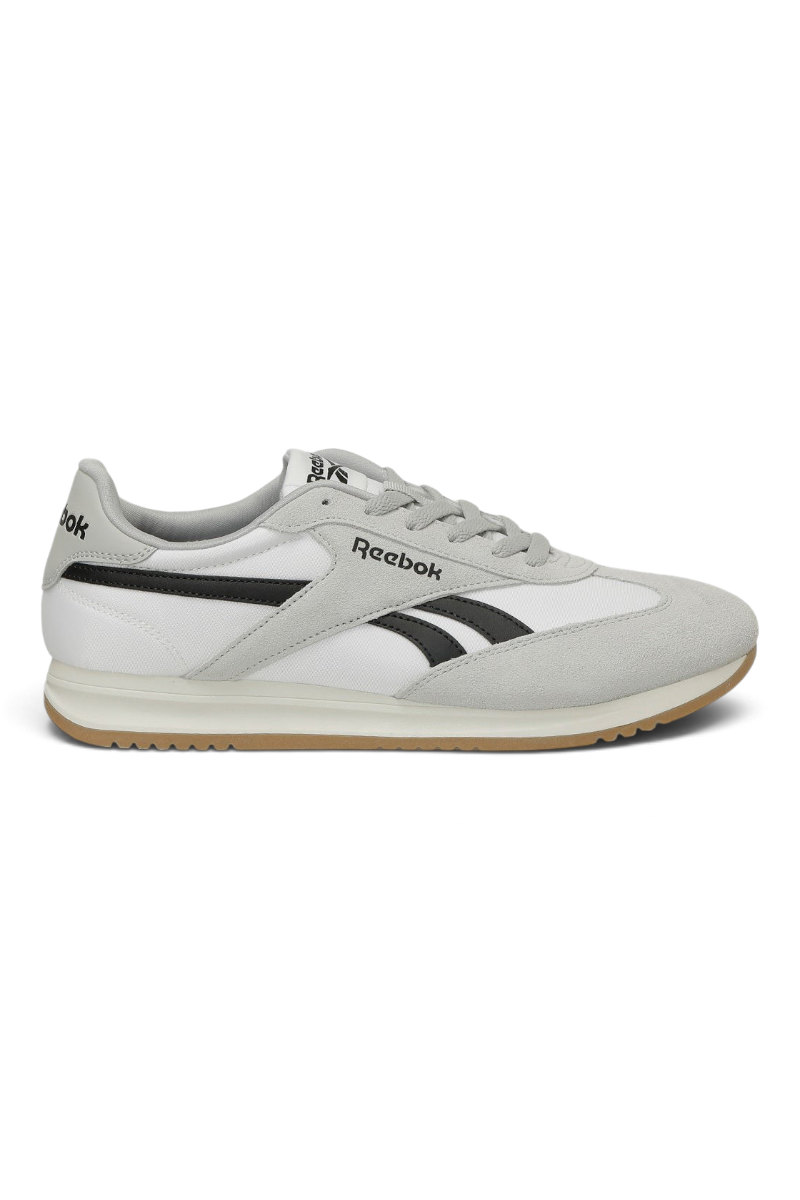 Sporline Reebok World 70 kadın beyaz sneaker, süet ve kumaş detaylı, yan kısımlarında siyah logo baskılı spor ayakkabı