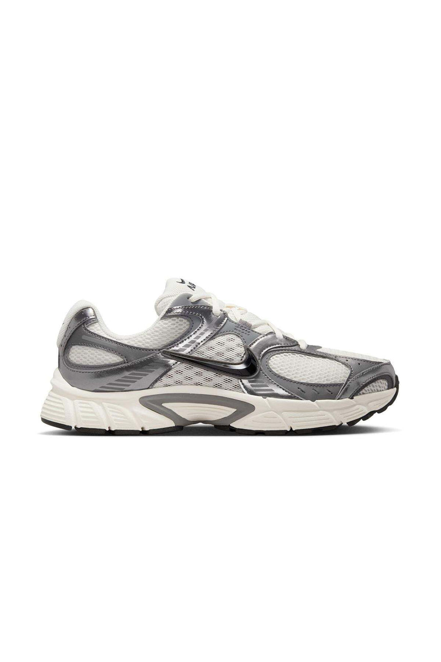 NIKE HJ5228 V5 RNR - Siyah