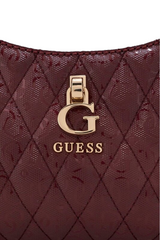 Sporline Guess Tamara bordo renkli, kapitone desenli ve altın tonlu metal logolu poliüretan kadın omuz çantası detayı