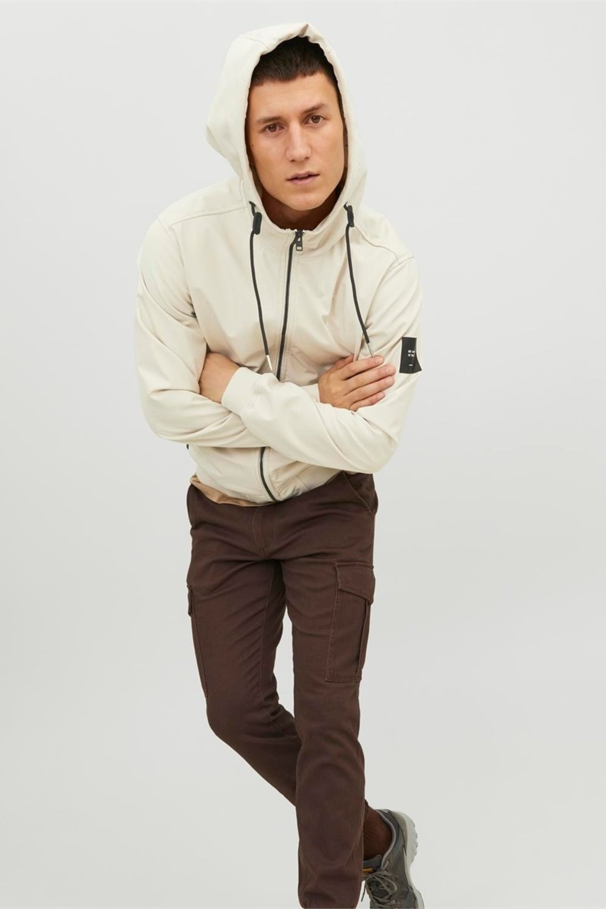 Jack & Jones Basic Erkek Kapüşonlu Softshell Mont 12236300 - Bej/Açık Gri