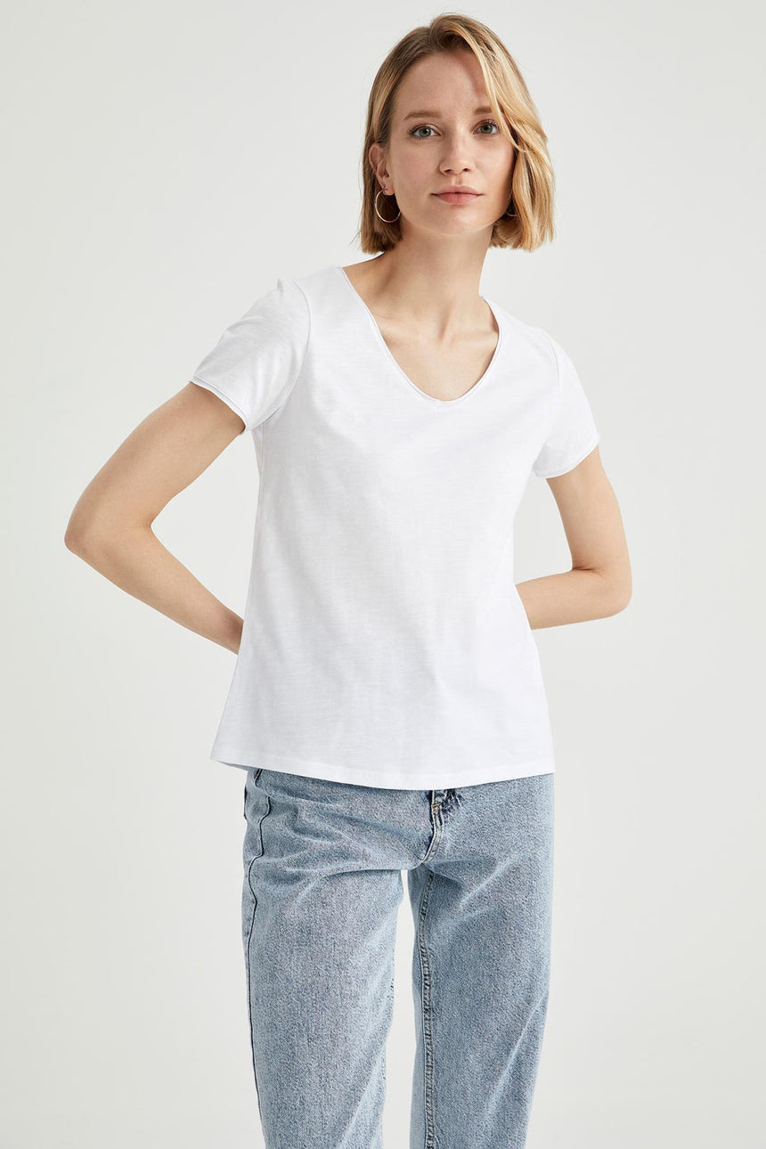 DeFacto K1507AZ Kadın T-Shirt - Beyaz