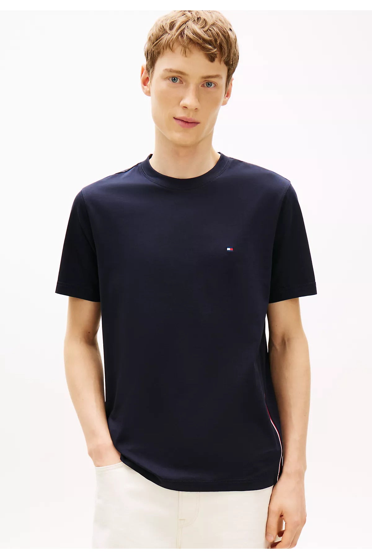Tommy Hilfiger MW0MW42393DW5 Erkek T-Shirt - Koyu Lacivert