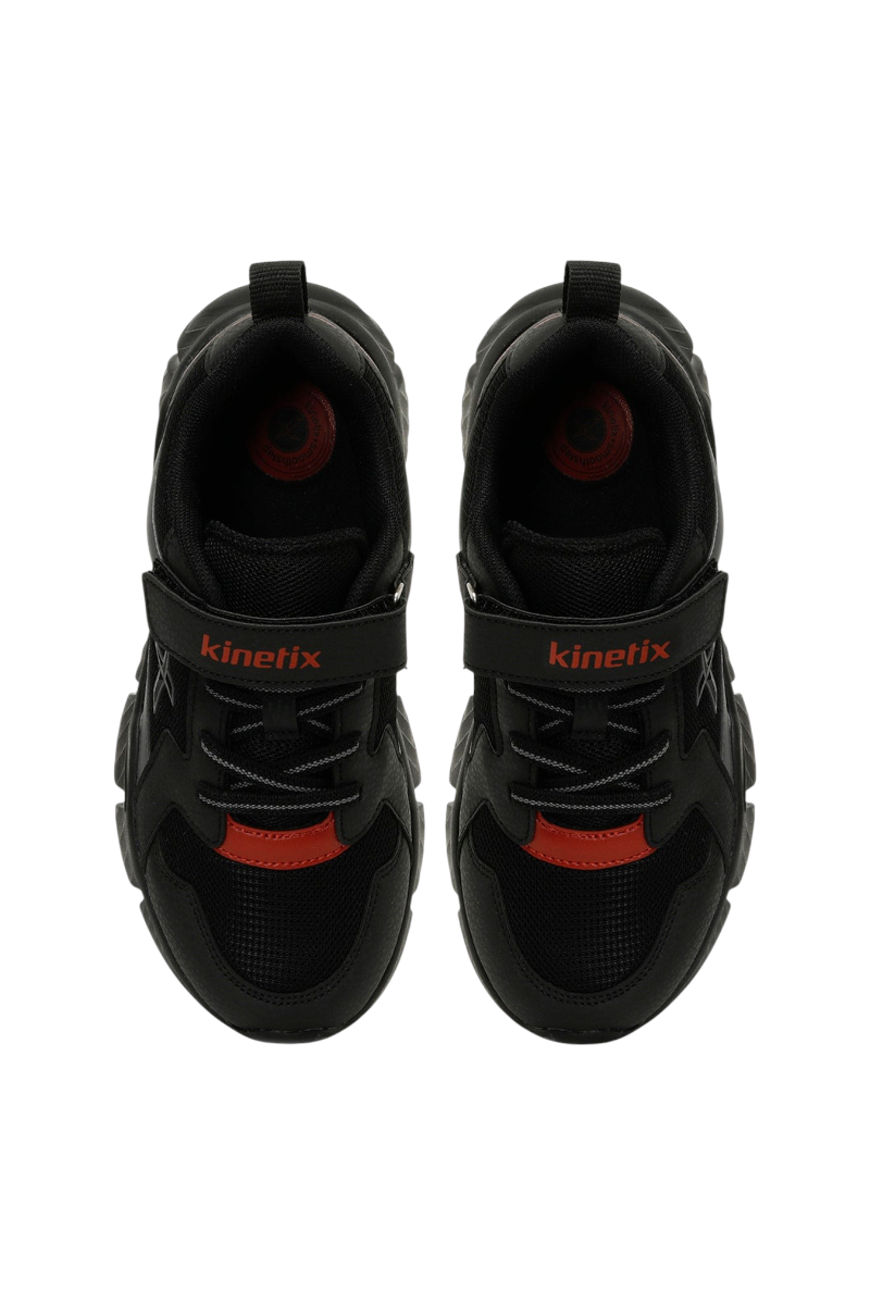 Sporline Kinetix 5P Renium siyah suni deri kadın sneaker, üstten görünüm, kırmızı detaylı cırt cırtlı tasarım