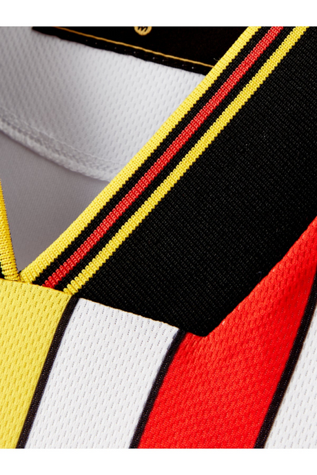 Sporline Puma Galatasaray 1998-1999 sezonu beyaz renkli, sarı kırmızı detaylı çocuk retro polyester futbol forması