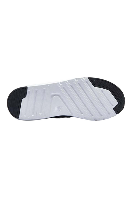 Sporline New Balance WS109LBG kadın günlük ayakkabının siyah ve beyaz renkli esnek dış taban detayı