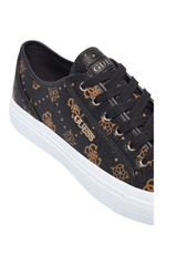 Sporline Guess kahverengi logolu kadın sneaker, siyah bağcıklı ve beyaz tabanlı şık günlük ayakkabı tasarımı
