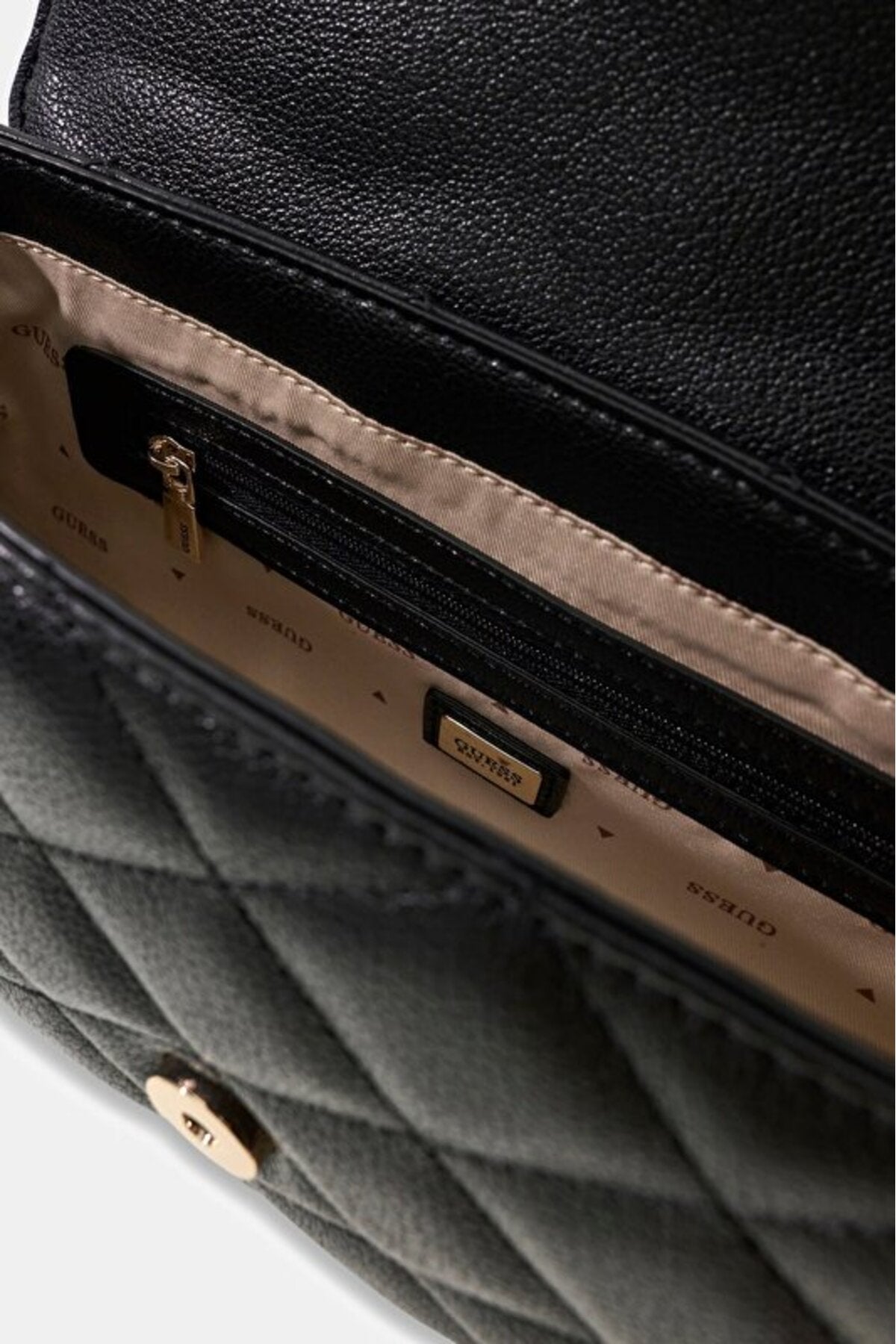 Guess Frances Kadın Omuz Çantası HWQG2241190 - Siyah