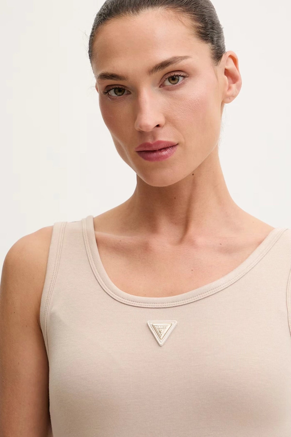 Guess Olympe Kadın Atlet V6YP09K4312 - Krem