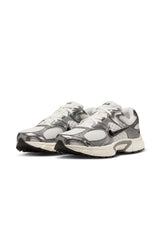 NIKE HJ5228 V5 RNR - Siyah