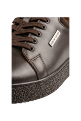 Sporline Pierre Cardin kahverengi deri erkek sneaker ayakkabı, bağcıklı tasarım ve metal logo detayı ile.