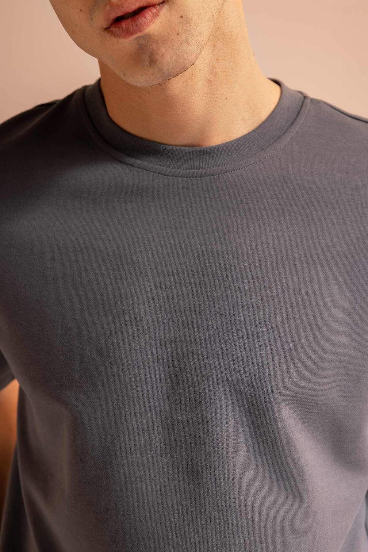 Defacto Erkek Short Sleeve T-Shirt X3926AZ - Antrasit