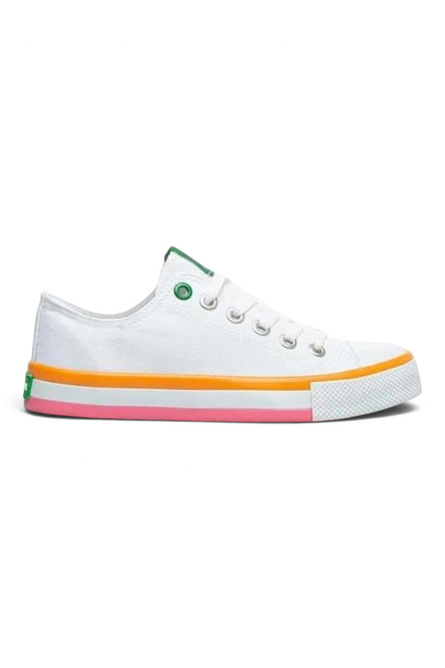 Sporline Benetton beyaz kanvas kadın sneaker, turuncu ve pembe detaylı kauçuk tabanlı spor ayakkabı.