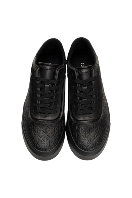 Sporline Calvin Klein siyah erkek sneaker, üzerinde kabartmalı monogram desenli deri detaylara sahip günlük ayakkabı