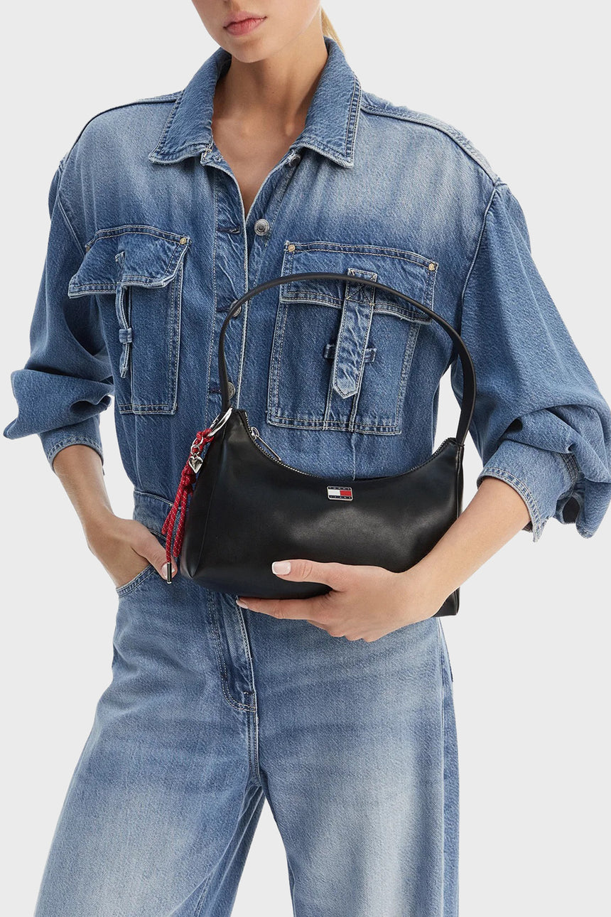 Tommy Hilfiger Kadın TJW CITY CHARM SHOULDER BAG AW0AW18458BDS - Siyah