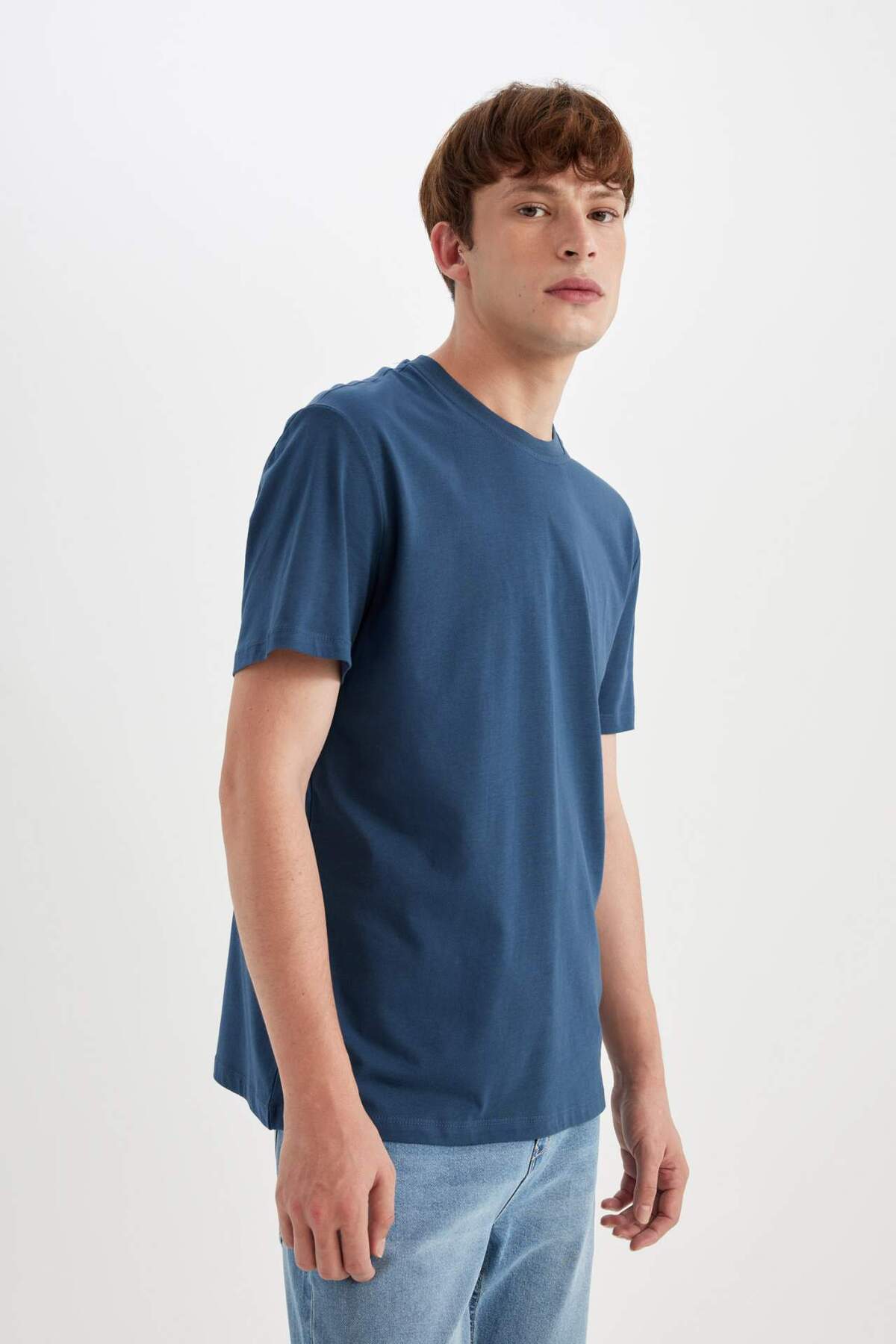 DeFacto Erkek T-Shirt V7699AZ - Koyu Lacivert