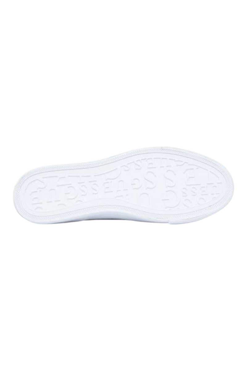 Sporline Guess kadın sneaker ayakkabının beyaz renkli ve markalı desenli taban detayı