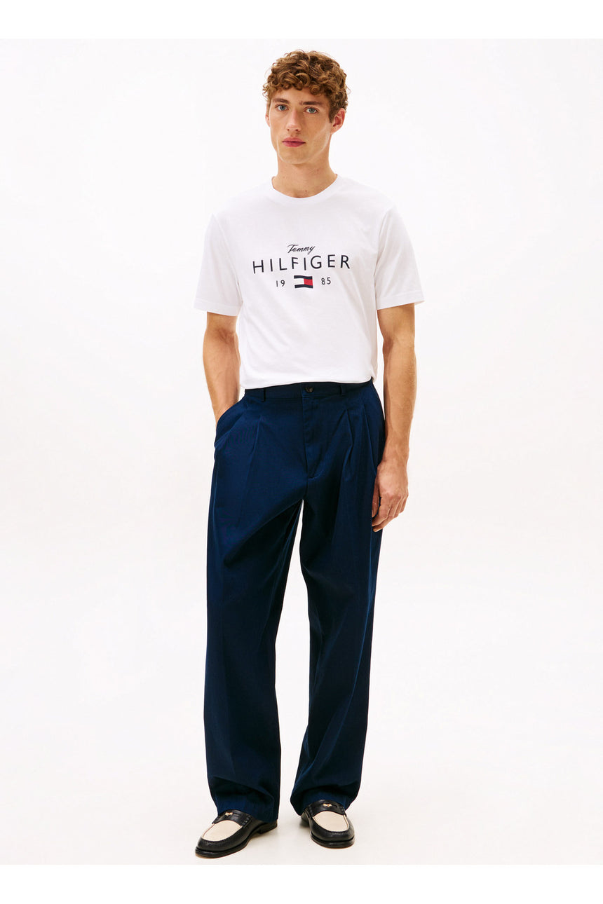 Tommy Hilfiger Erkek BRAND LOVE BIG HILFIGER TEE MW0MW41455 - Beyaz