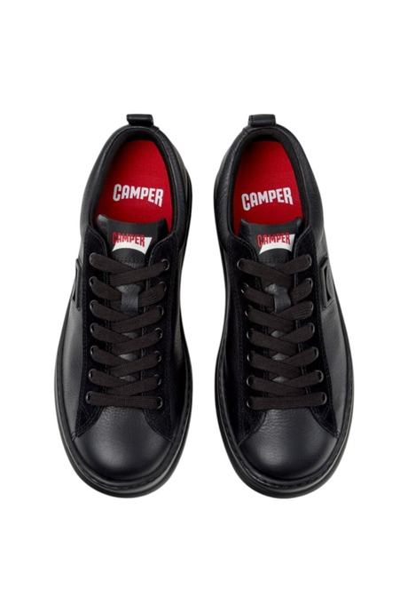 Sporline Camper Runner Four siyah dana derisi erkek sneaker, bağcıklı tasarım ve hafif EVA taban.