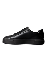 Sporline Calvin Klein siyah deri kadın sneaker, düz tabanlı şık ve minimalist günlük ayakkabı tasarımı