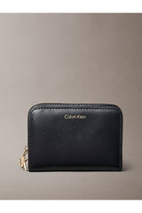 Calvin Klein CK LV04F1075G Kadın Cüzdan - Siyah