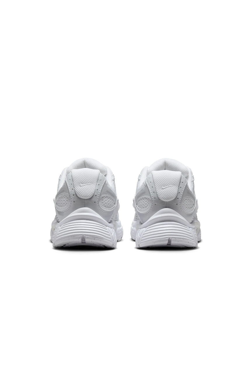 NIKE HQ7901 W V5 RNR - Beyaz