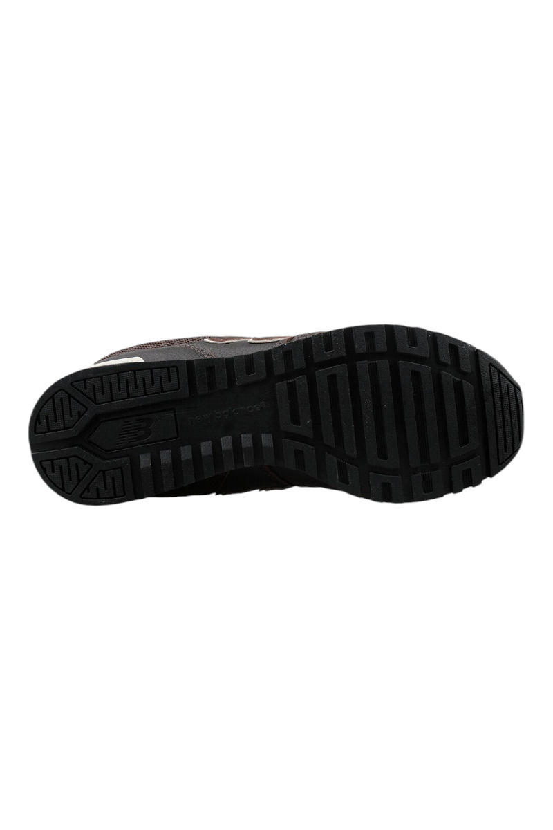 Sporline New Balance 565 kahverengi unisex günlük ayakkabının siyah kauçuk taban detayı