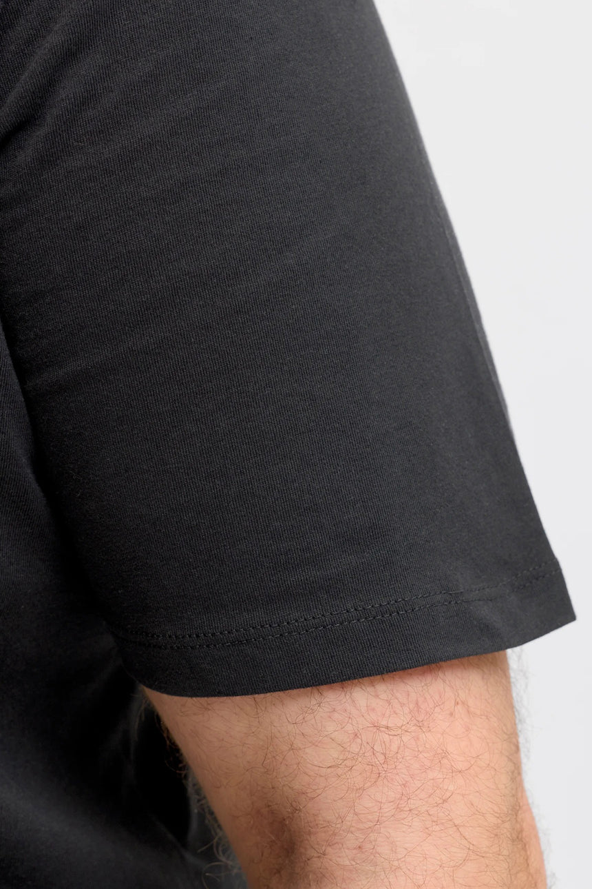 JACK&JONES PLUS JJEARCHIVE GRAPHIC TEE SS ONECK NOOS PLS 12289683 - Siyah