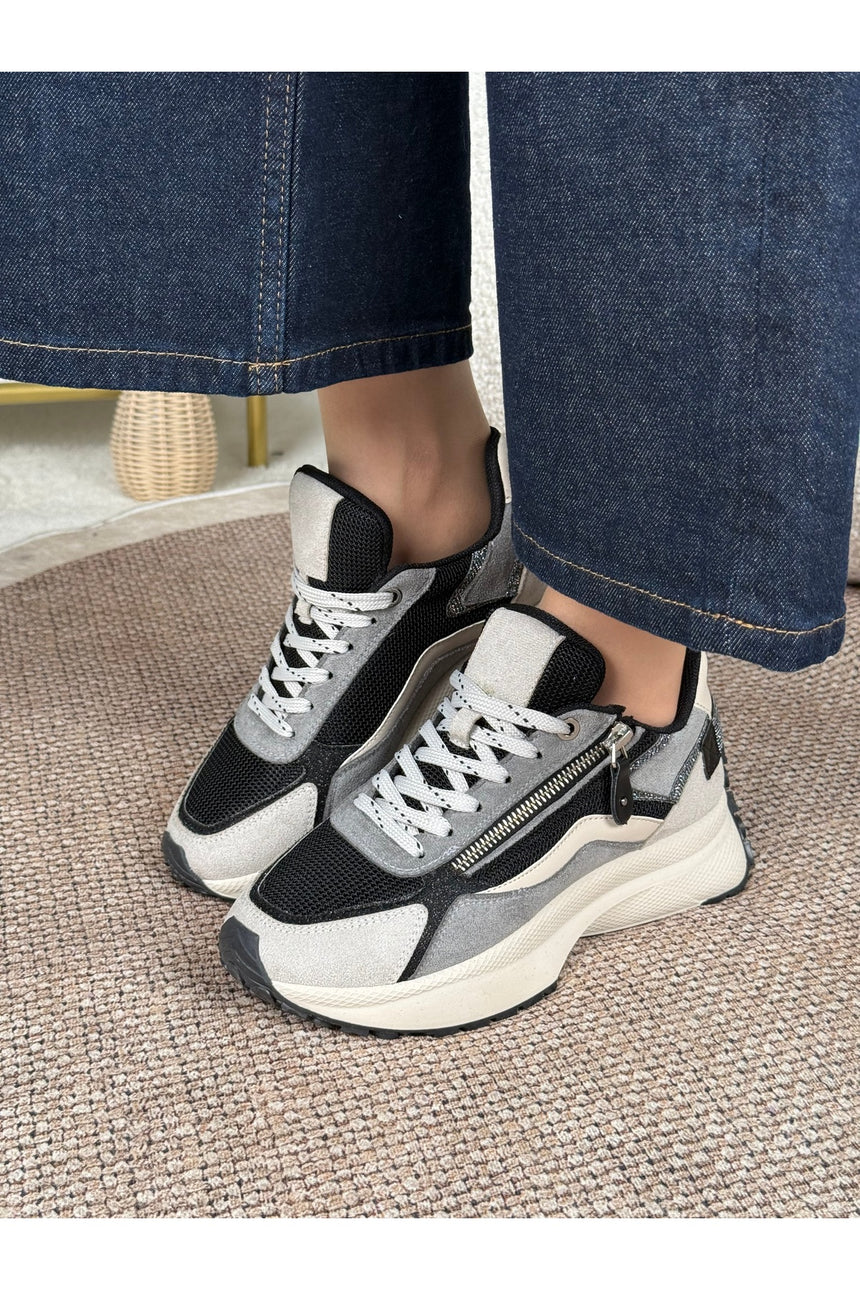 Monarch Kadın Siyah Kalın Tabanlı Topuk Detaylı Bağcıklı Fermuar Sim Detaylı Ortopedik Spor Ayakkabı Sneaker - Siyah