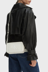Calvin Klein CK LV04F3411G Kadın El Çantası - Haki