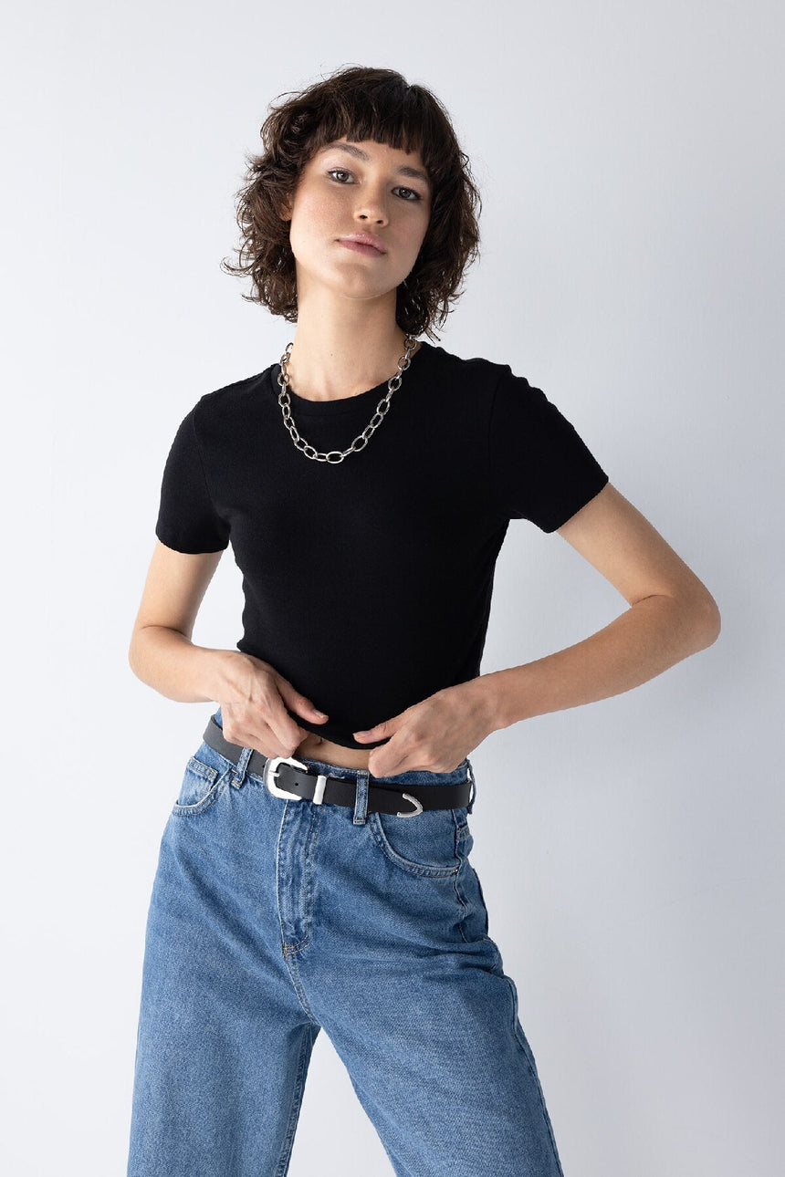 Defacto Kadın Short Sleeve T-Shirt T9631Az - Siyah