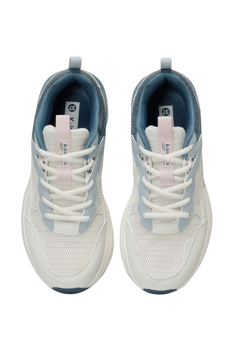 Sporline Kinetix Foxy TX kadın sneaker, ekru renkli, tekstil malzemeli, bağcıklı ve modern günlük spor ayakkabı.