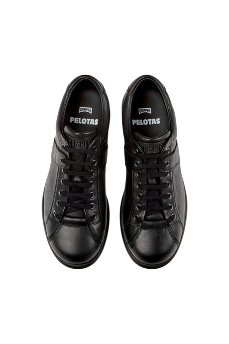 Sporline Camper Pelotas Ariel siyah deri erkek sneaker, ikonik küre tabanlı tasarım, üstten görünüm.