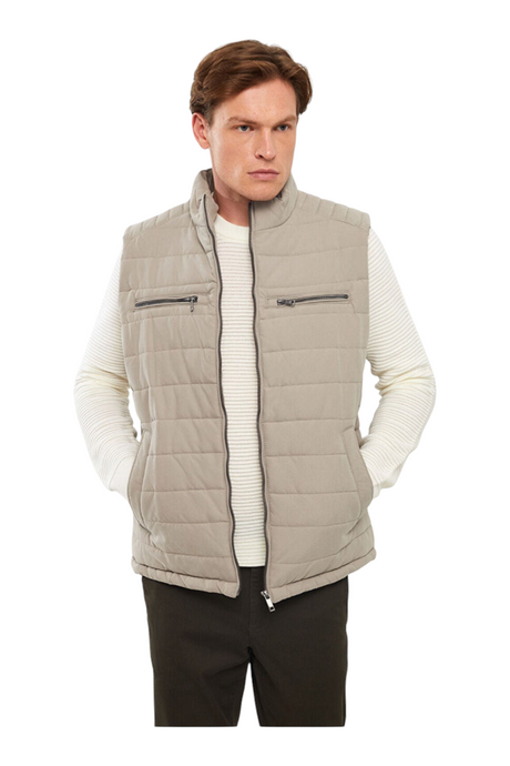 Sporline LC Waikiki ekru renkli, fermuarlı, regular kesim erkek polyester şişme yelek