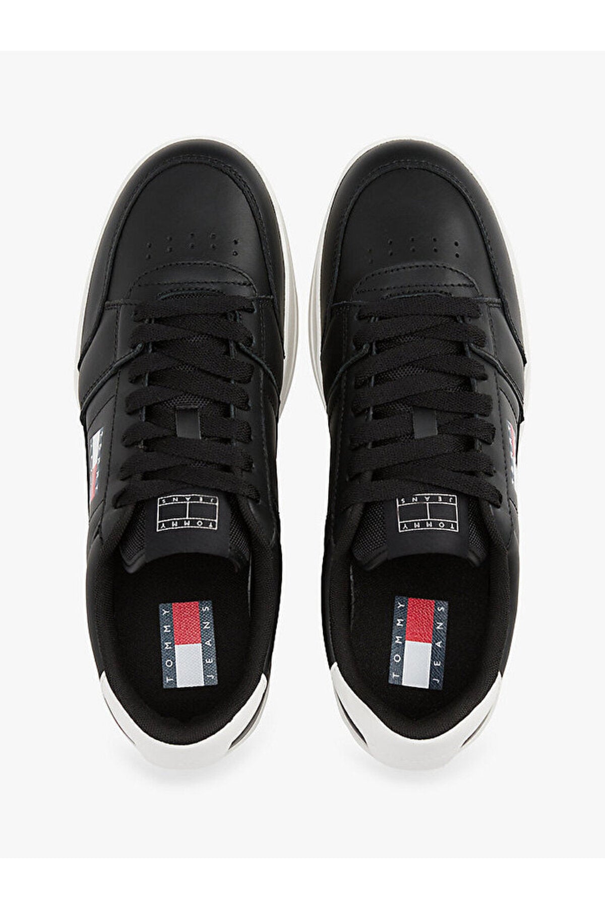 Tommy Hilfiger TJM The Greenwich New Essential Erkek Sneaker EM0EM01574 - Siyah