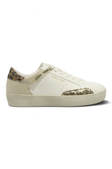 Sporline Nine West 6I beyaz kadın sneaker, leopar desenli topuk detayı ve altın simli yan panel ile şık tasarım.