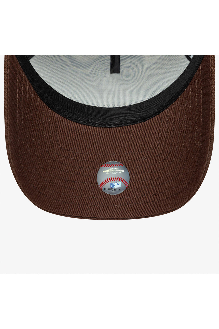NEW ERA 60771811 EFRAME ŞAPKA - Kahverengi