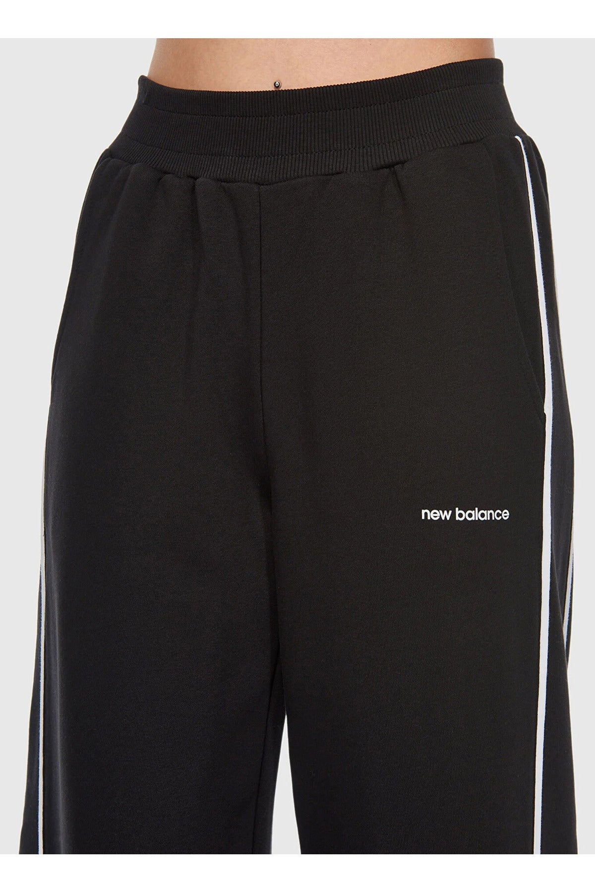 NEW BALANCE NB Lifestyle Women Pants WNP3402-BK - Siyah