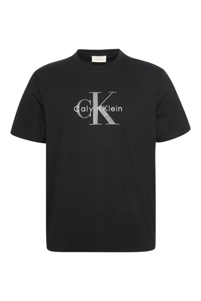 Sporline Calvin Klein siyah %100 pamuklu, comfort kesim erkek tişört, ön kısmında gri logo baskılı.