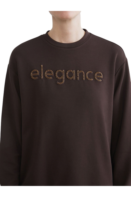 Sporline LC Waikiki koyu kahverengi pamuklu kadın sweatshirt, ön kısmında taş işlemeli elegance yazısı ile.