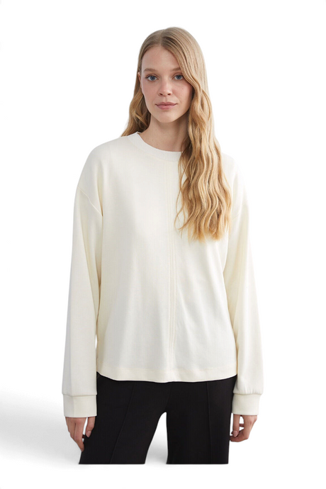 Sporline LC Waikiki ekru renkli, uzun kollu, loose kesim pamuklu kadın sweatshirt
