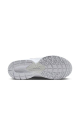 NIKE HQ7901 W V5 RNR - Beyaz