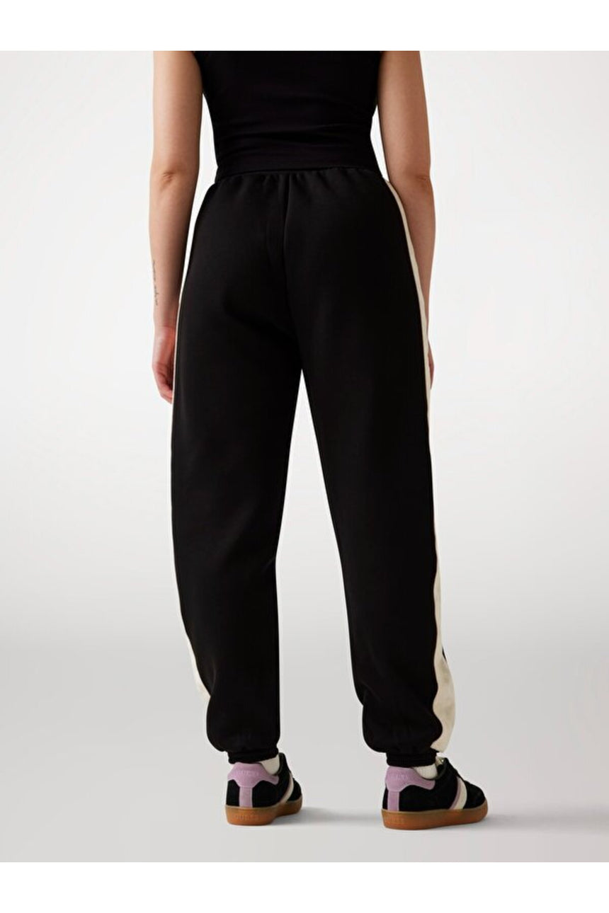 GUESS KADIN MARYELLA JOGGER V5YB02KB3P2 - Siyah