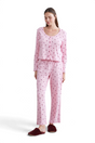 Sporline LC Waikiki açık pembe renkli, çiçek desenli, %100 pamuklu uzun kollu kadın pijama takımı