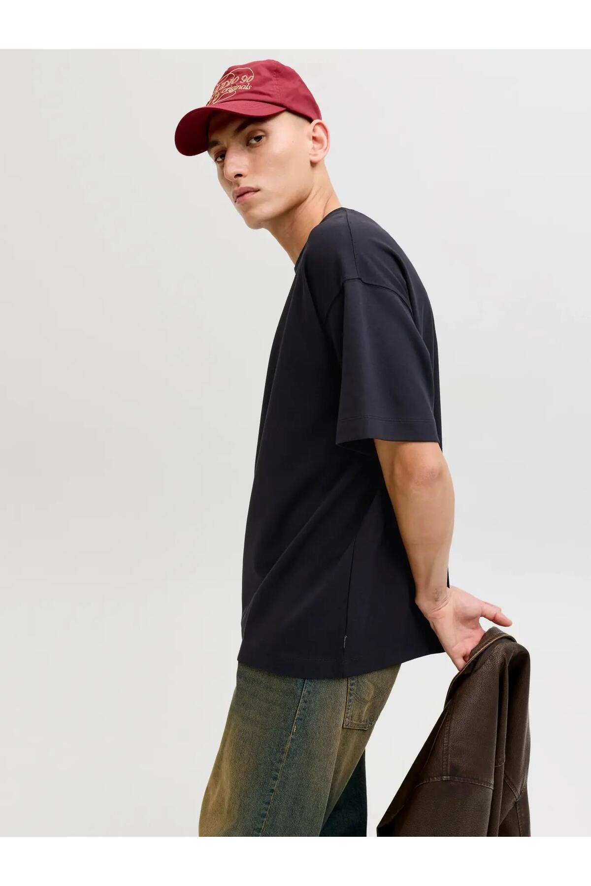 Jack & Jones Barron Erkek T-Shirt 12298906 - Siyah