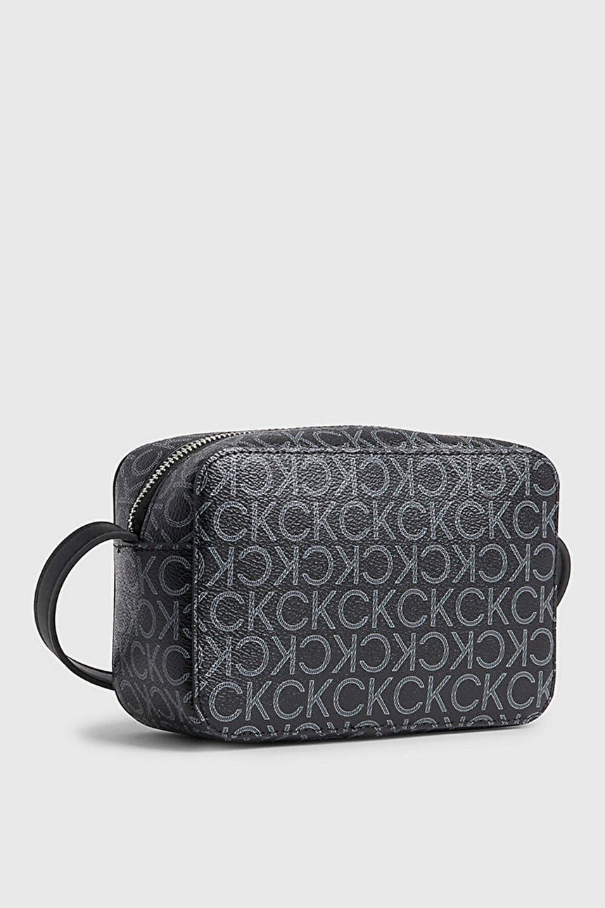 Calvin Klein Kadın CK MUST CAMERA BAG MONO K60K610294 - Siyah