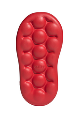 Sporline adidas Grand Court Mickey çocuk sneaker ayakkabısının kırmızı renkli, kabarcıklı desenli dış tabanı