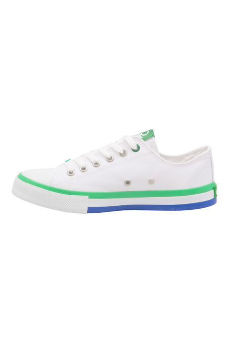 Sporline Benetton beyaz kanvas kadın sneaker, yeşil ve mavi detaylı kauçuk tabanlı spor ayakkabı